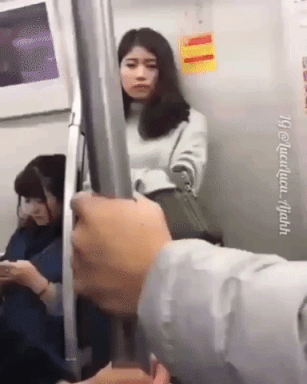 1520226929_2420_A4B8648F_A7F7_499B_8F7C_AC31FA0B0DCE.gif