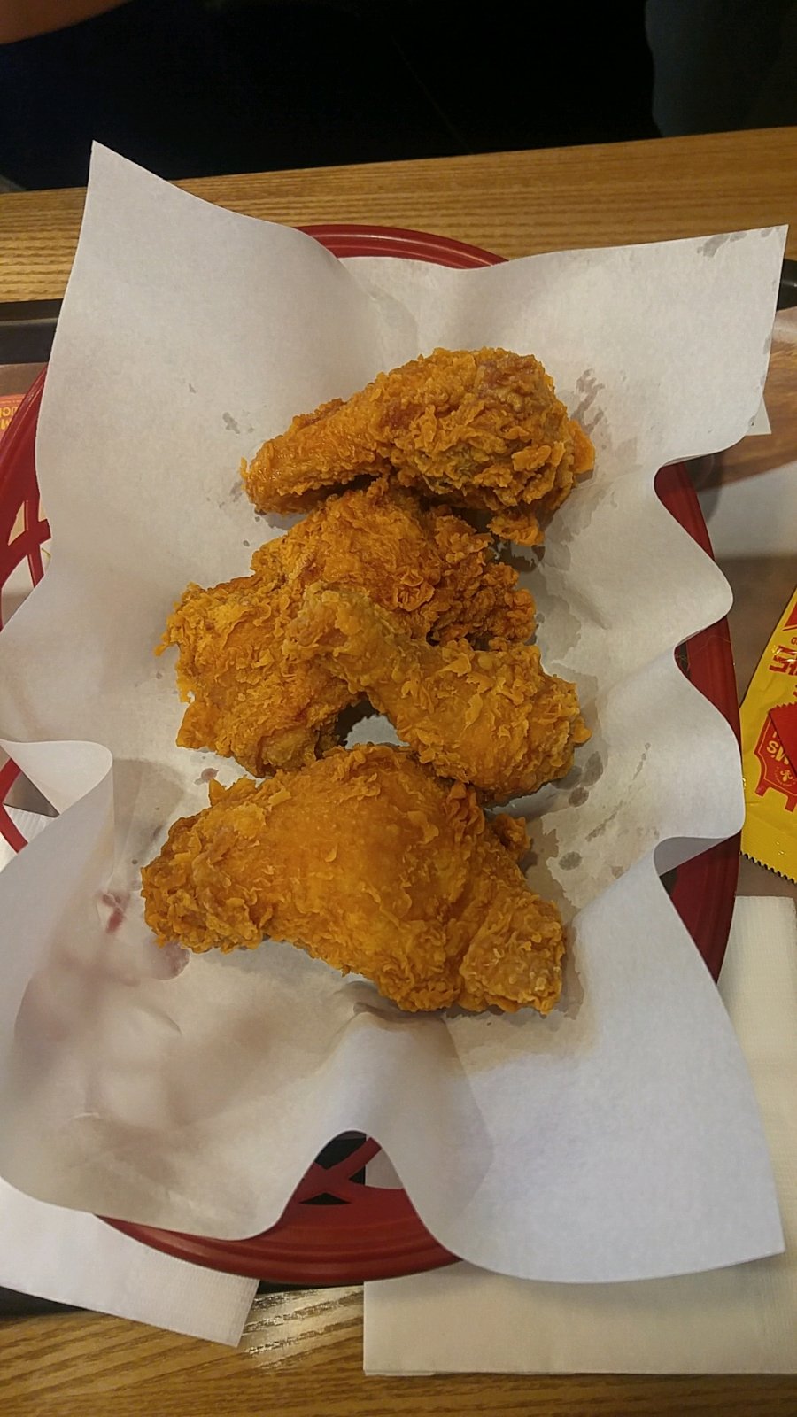 맘스터치 4,500원 반마리 통치킨 - 뽐뿌:자유게시판 맘스터치 4,500원 반마리 통치킨