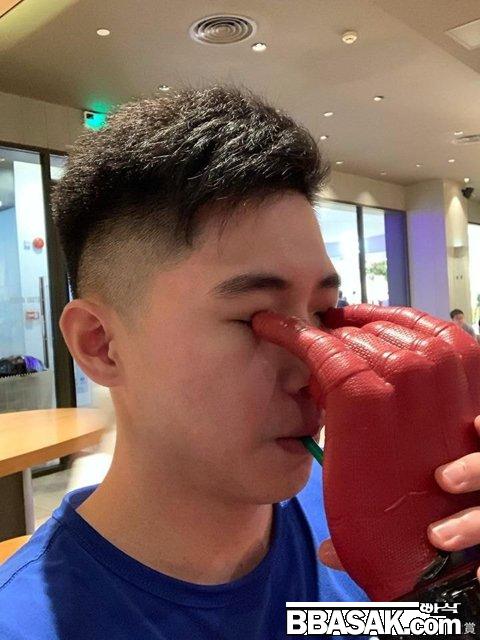 중굴산 스파이더맨 음료컵2.jpg