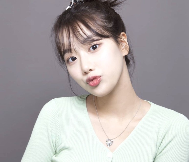 나은 - 뽐뿌:아이돌포럼 나은