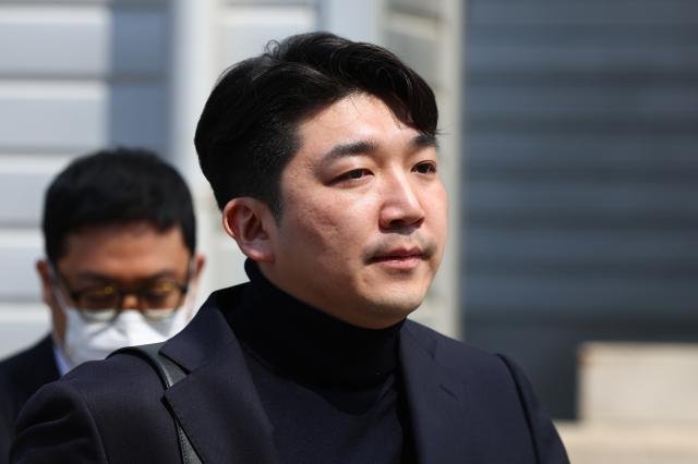 최형록 발란 대표가 3일 서울 서초구 서울회생법원에서 열리는 기업회생신청 대표자 심문기일에 출석하고 있다