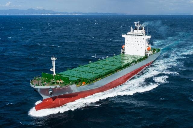 HDÇö´ë¹ÌÆ÷°¡ 2022³â ÀεµÇÑ 1600TEU±Þ ÄÁÅ×À̳ʼ± »çÁøHDÇö´ë
