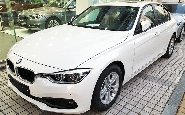 Bmw 320d Vs 벤츠 cla 200d - 뽐뿌:자동차포럼 Bmw 320d  Vs  벤츠 cla 200d