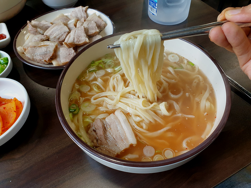 비오는 날은 뜨끈뜨끈한 칼국수~ - 뽐뿌:자유게시판 비오는 날은 뜨끈뜨끈한 칼국수~
