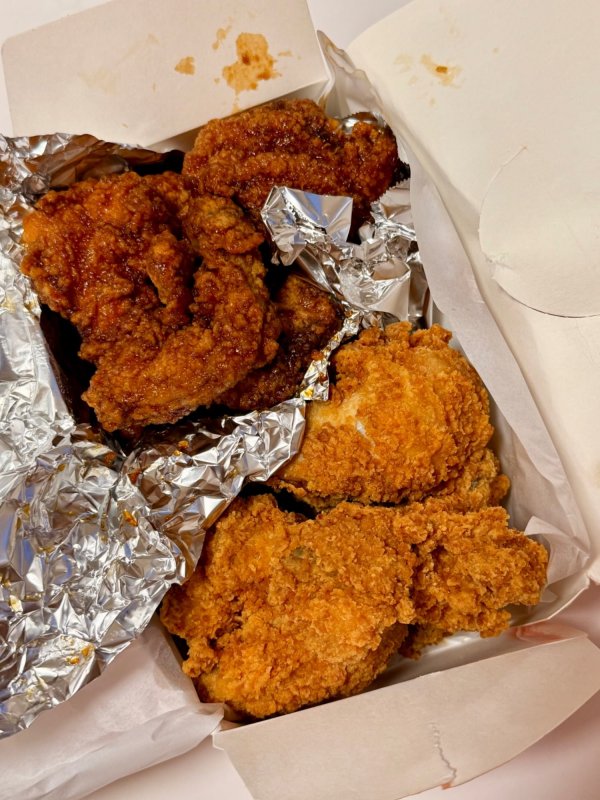 비가오는날 꿀맛 치킨