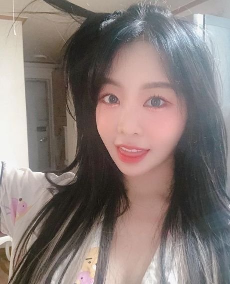 아프리카티비(Tv) Bj탱글다희, 혀내밀고 귀엽게 