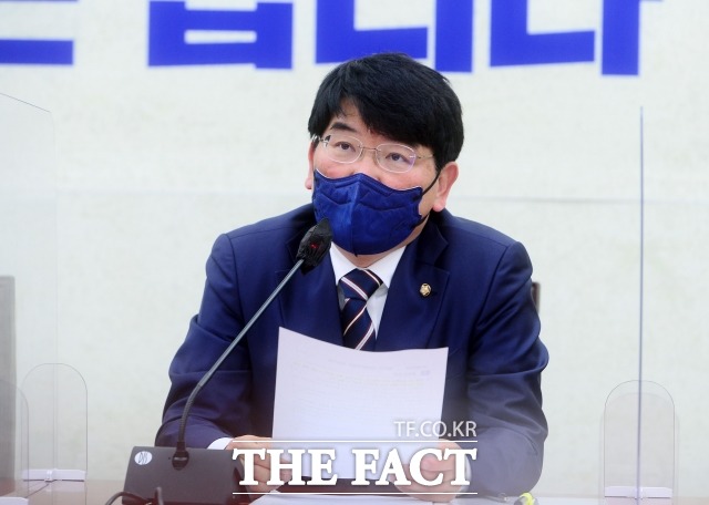 성 비위 의혹이 제기돼 더불어민주당에서 제명된 박완주 무소속 의원에 대해 서울경찰청이 직접 수사에 나섰다. /남윤호 기자