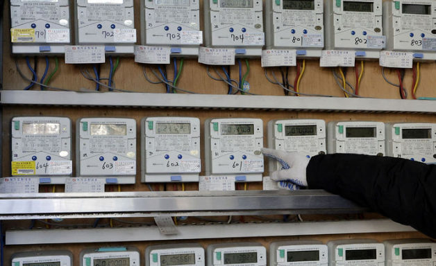 ѱ 23  3б  ܰ 2б   ųοƮ(kWh) +5 Ѵٰ .   ó  ǽ  跮. / ý